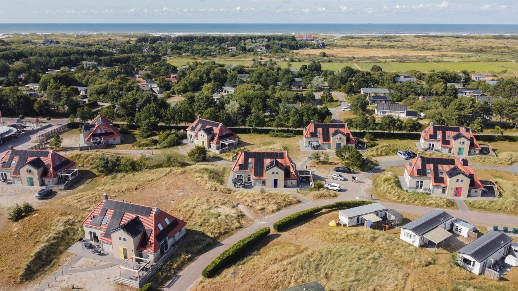 Vakantiepark Klein Vaarwater Buren  Exteriör bild