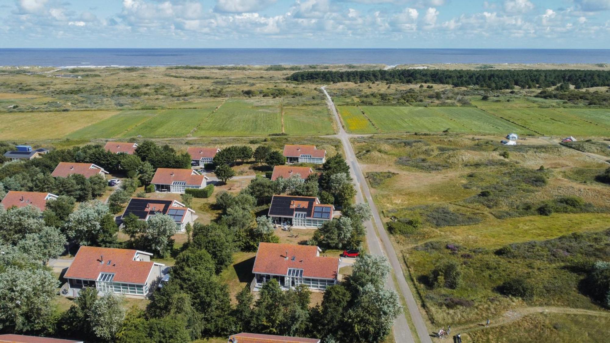 Vakantiepark Klein Vaarwater Buren  Exteriör bild