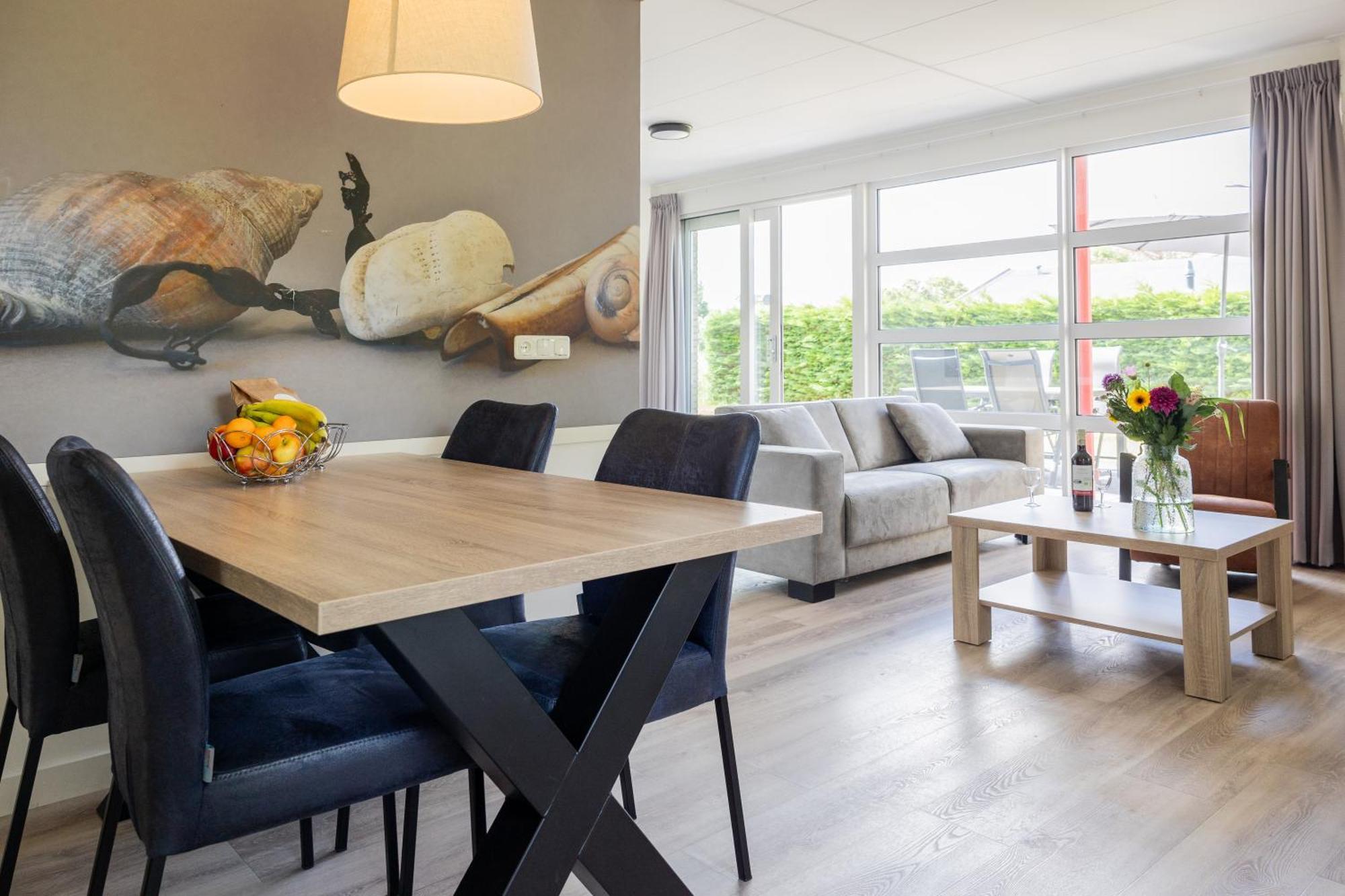 Vakantiepark Klein Vaarwater Buren  Rum bild