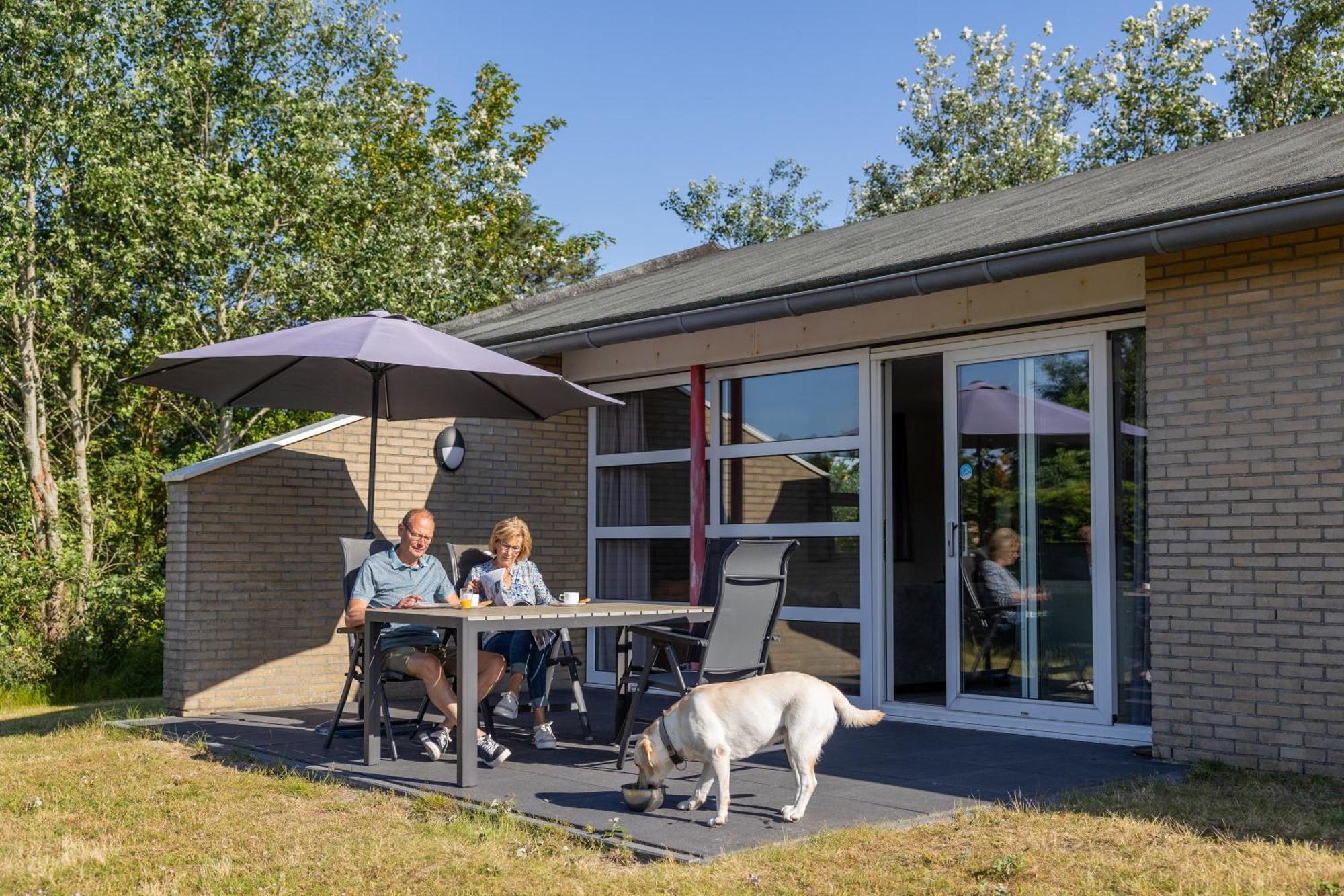 Vakantiepark Klein Vaarwater Buren  Rum bild