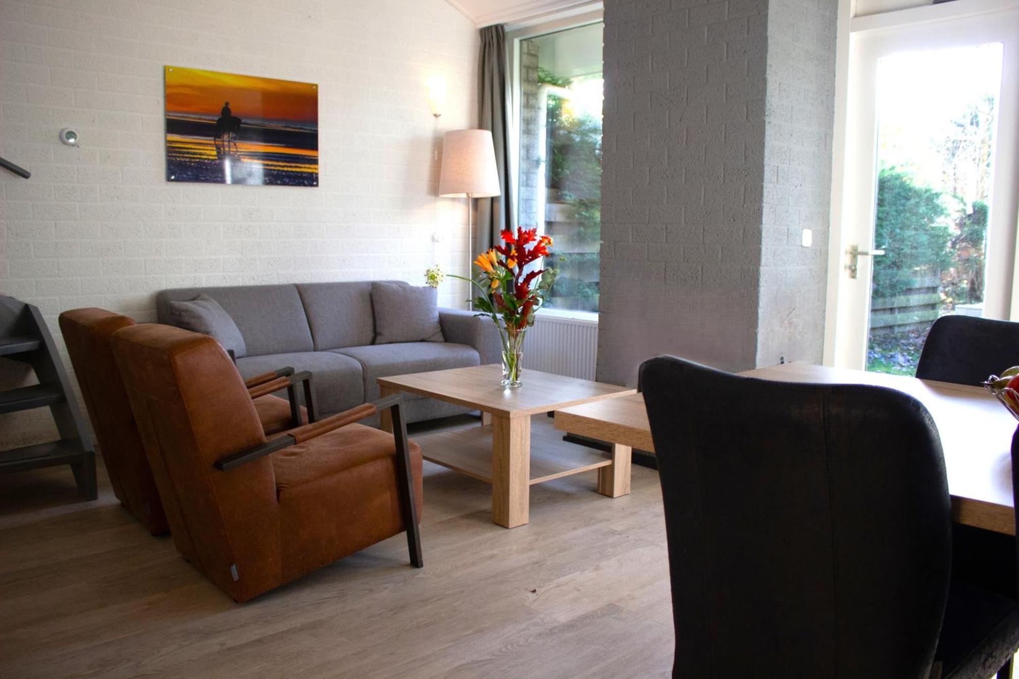 Vakantiepark Klein Vaarwater Buren  Rum bild